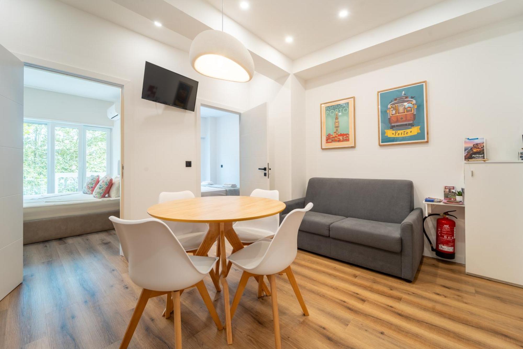 Casa Flores - 2 Bedroom, Lift, Ac, Car Parking - Extra Porto Zewnętrze zdjęcie